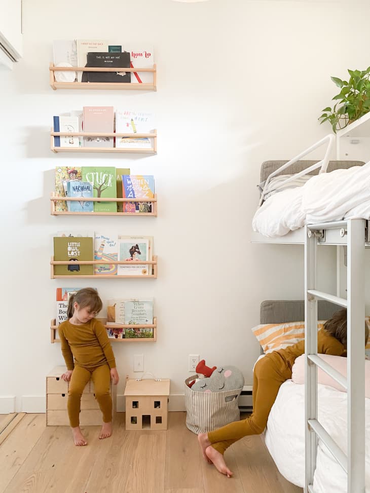 Small Apartment Shared Kids Room: Design Ideas and Space-Saving Tips