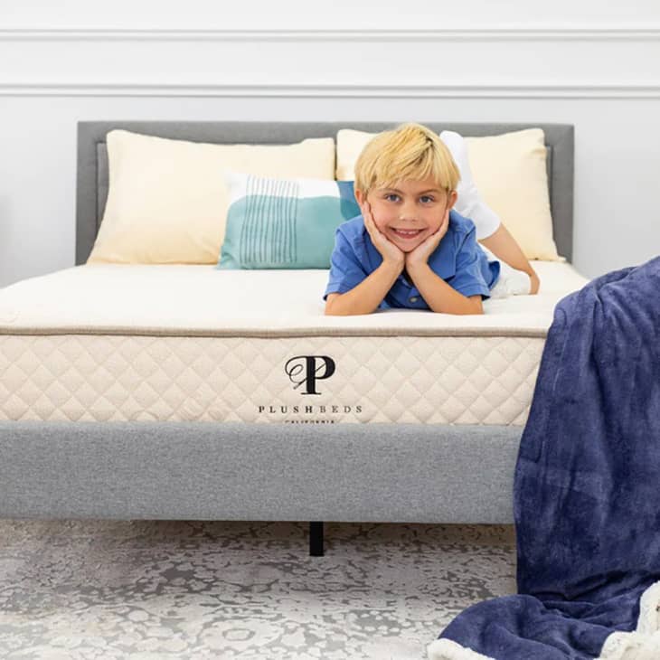 How to Choose and Set Up a Floor Bed for Safe Cosleeping With Your Baby Cubby