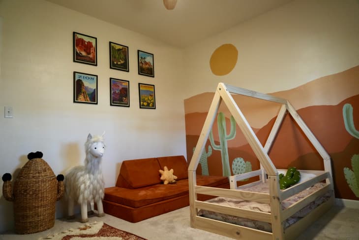 Tour This Kid’s Desert-Themed Bedroom (It’s Incredible!) | Cubby