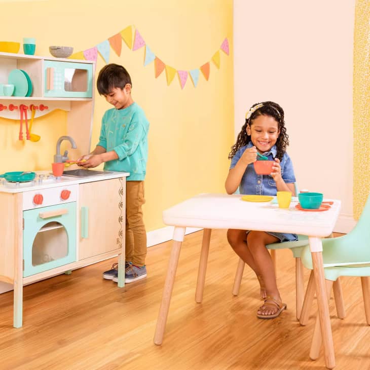 Play kitchen items shop