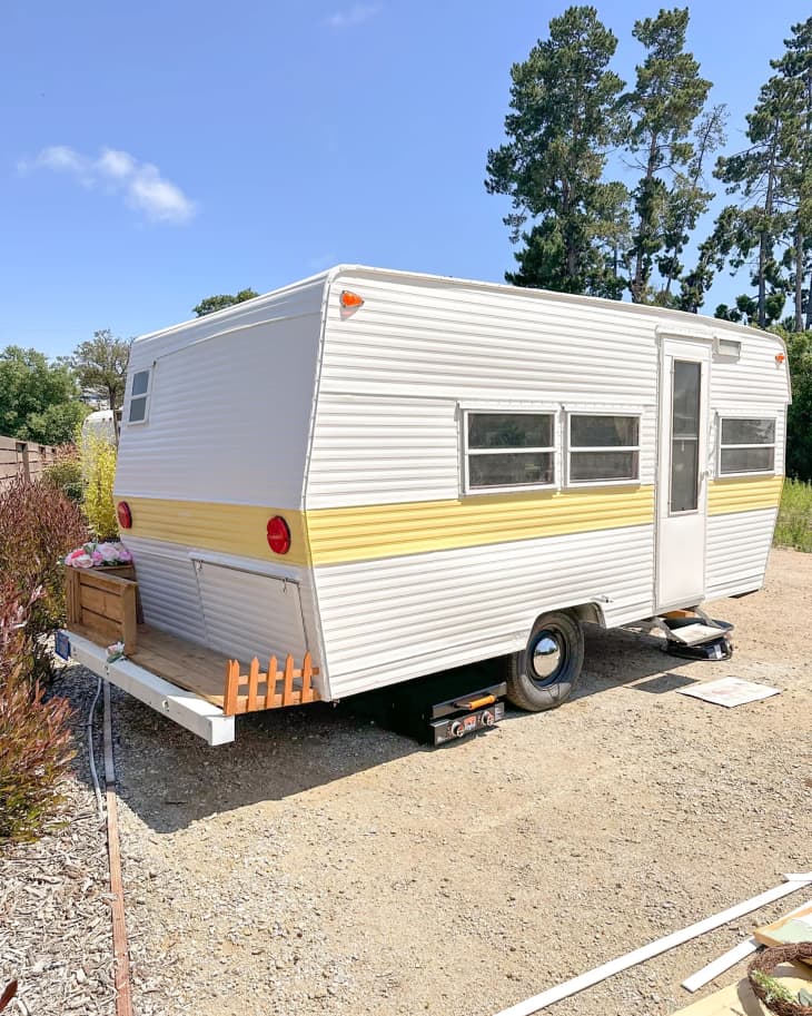 A Vintage 1968 Camper Got a Glam Makeover for $3500 | Apartment Therapy