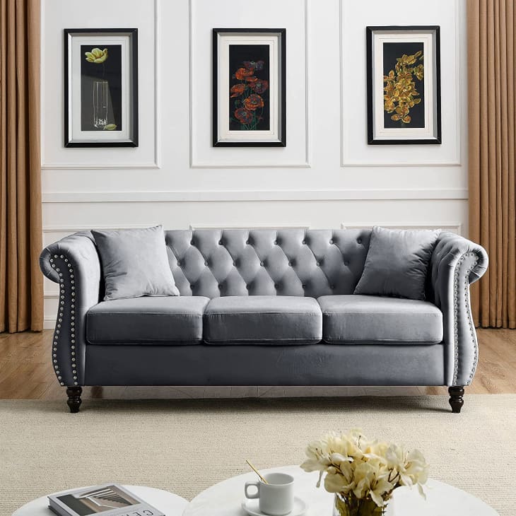 Product Image: Fulocseny Chesterfield Sofa