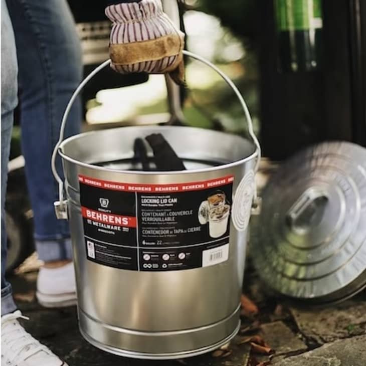 Galvanized Steel Trash Can with Lid at Lowe's