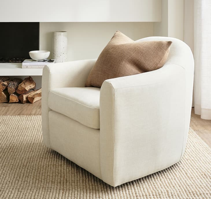 The 10 Best Pottery Barn Swivel Chairs for Every Space | Apartment Therapy