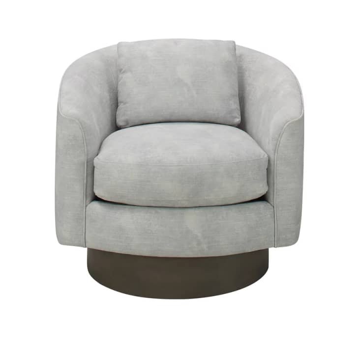 The Best Chairs and Recliners at Raymour & Flanigan (Editor-Tested