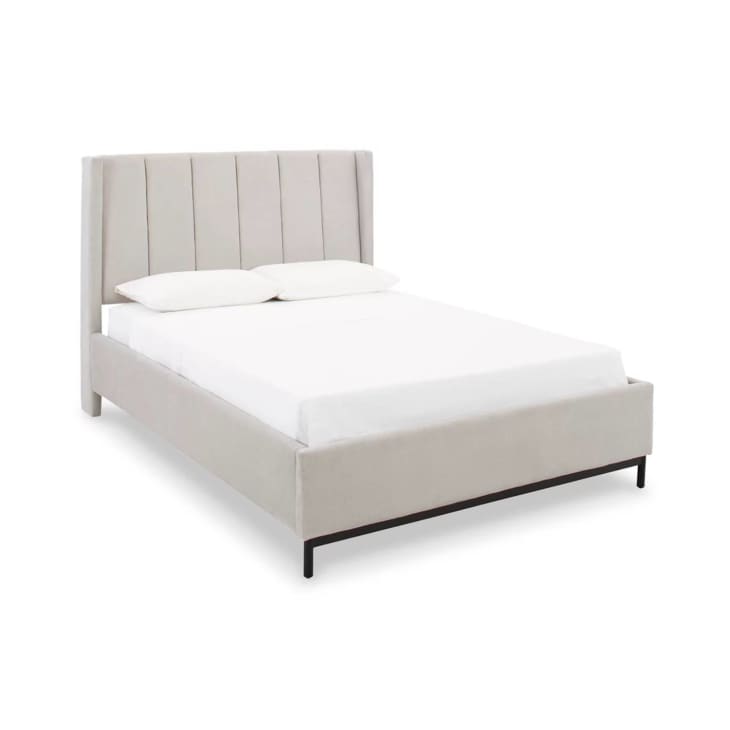 Freslowe Queen Upholstered Bed at Ashley