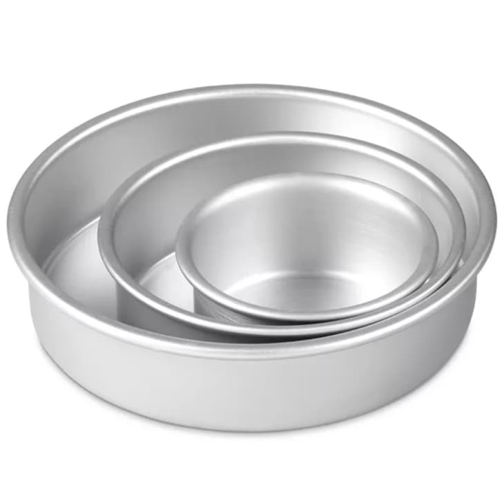 Product Image: Wilton Aluminum 3-Pc. Set of Round 8", 6" & 4" Cake Pans