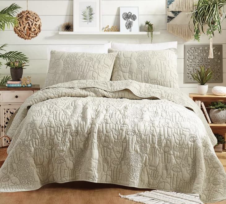 Macy's Bedding Spring Sale 2023 Shop Sheets, Pillows, Mattress Pads, and More Apartment Therapy