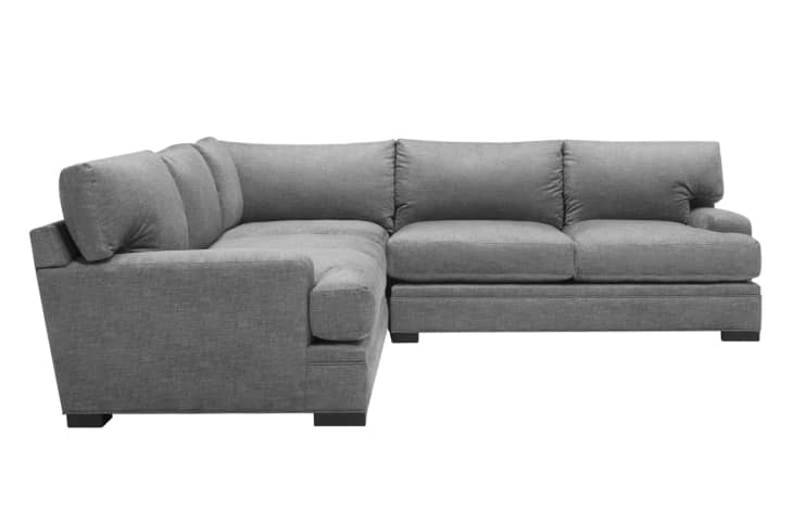 Raymour and flanigan on sale tufted sofa