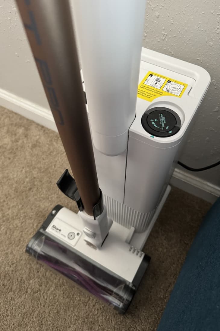Shark Cordless Detect Pro Review — Here Are My Honest Thoughts | The Kitchn