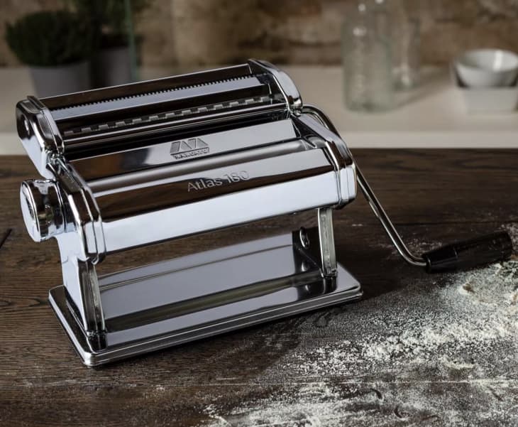 Pasta queen 2024 pasta maker