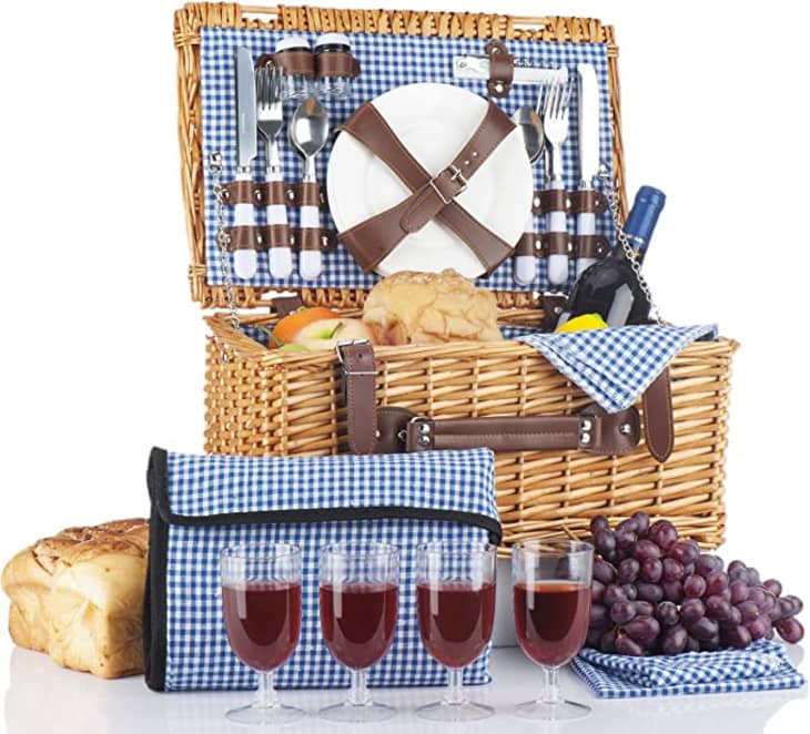 Retro Wicker Picnic Basket Set With Knife Glasses For Family Weekend Tour Outing Best Holiday Gift 88075