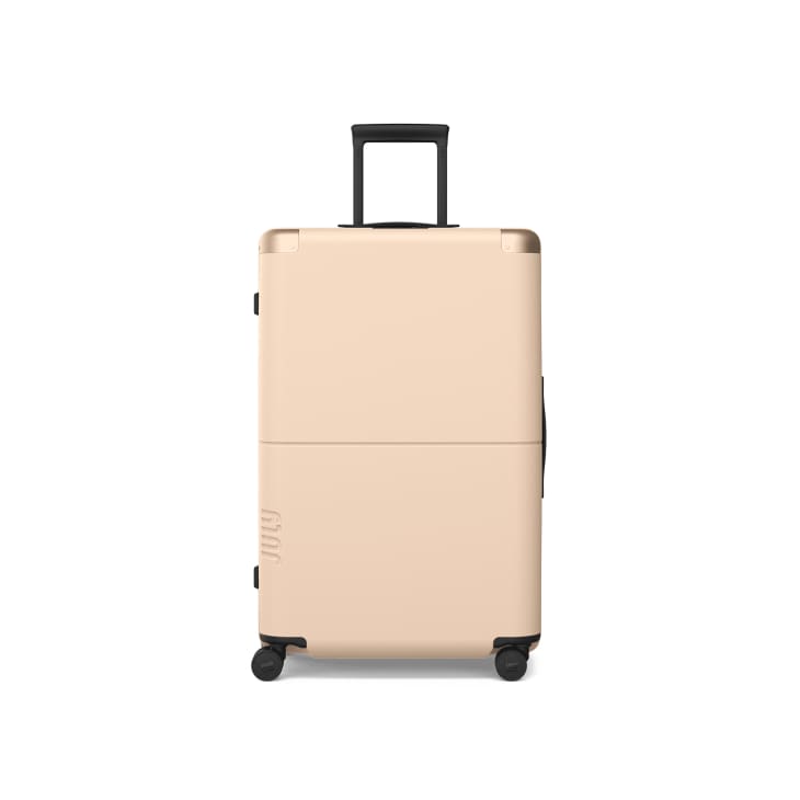 Best Checked Bags Amazon, Samsonite, Away Apartment Therapy