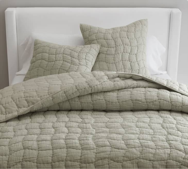 Pottery barn cloud quilt discount