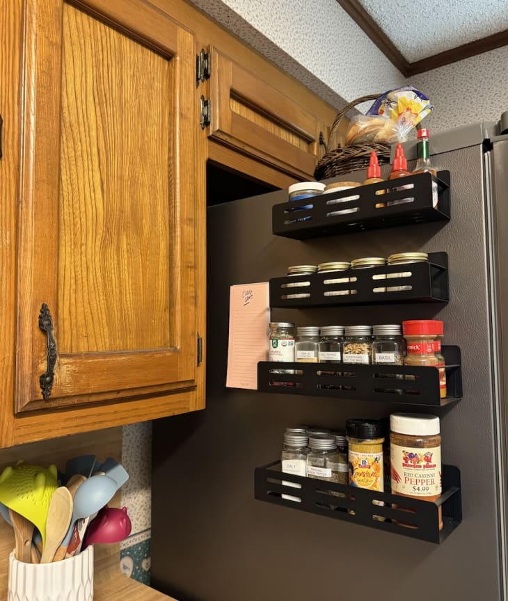 Magnetic spice organizer deals