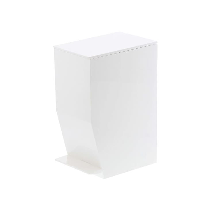 Yamazaki Tower Step Trash Can Review: I Tried It | Apartment Therapy