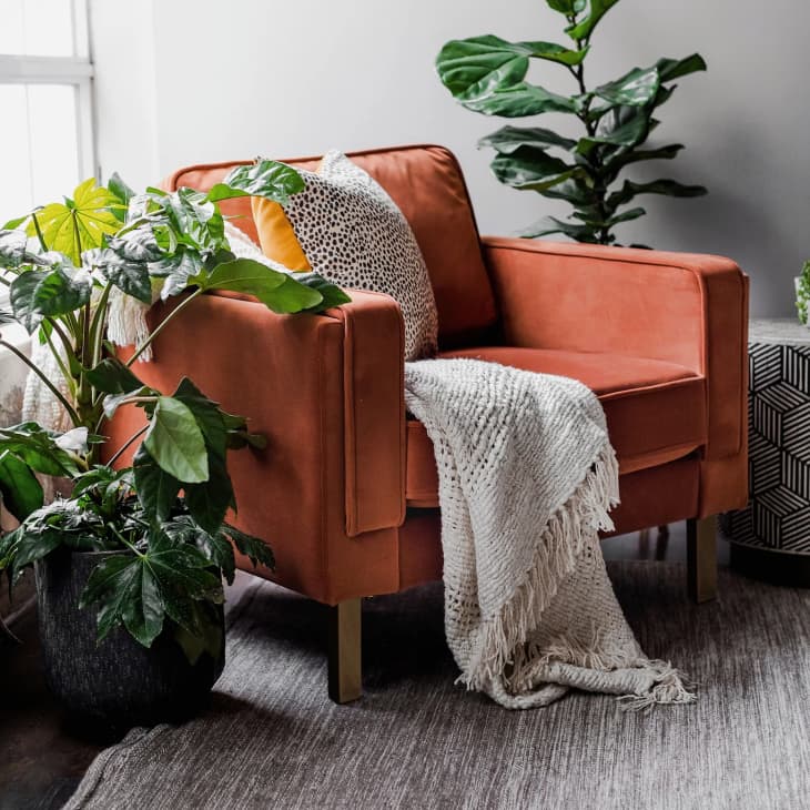 Leather chairs for small discount spaces