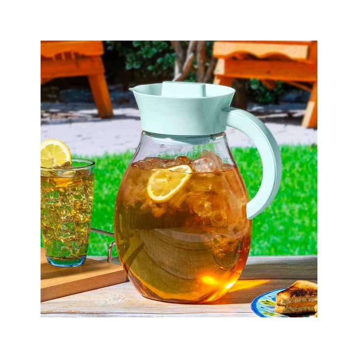 Primula's Big Iced Tea Maker Has Over 2,300 FiveStar Reviews on Amazon