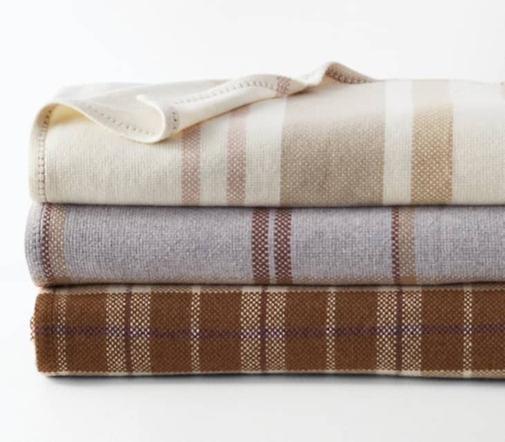 产品形象:传统最柔软的羊毛毯子，扔，枕头套