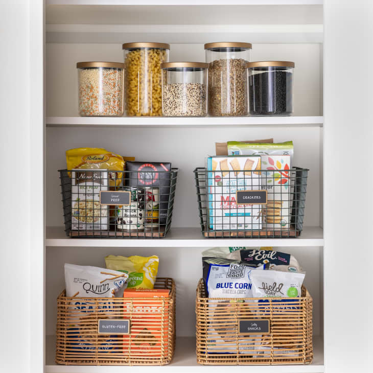 https://cdn.apartmenttherapy.info/image/upload/f_auto,q_auto:eco,w_730/cs%2F2022%2FK%2FNEAT%20Method%2FNEAT_Method_pantry_storage_13