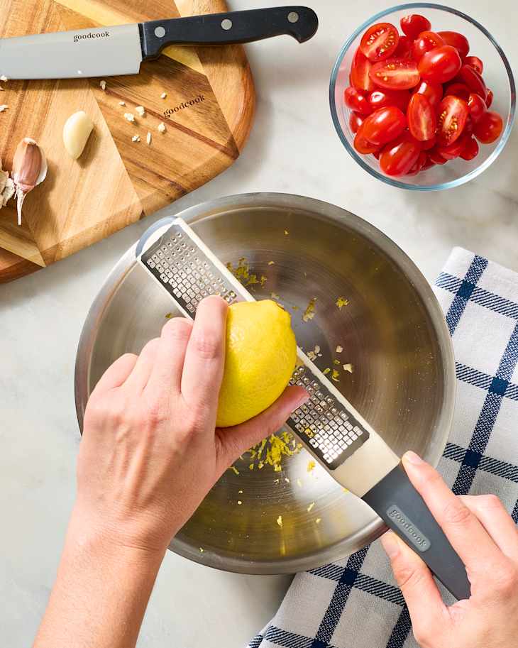 3 Easy, Budget-Friendly Weeknight Dinners to Make This Week | The Kitchn