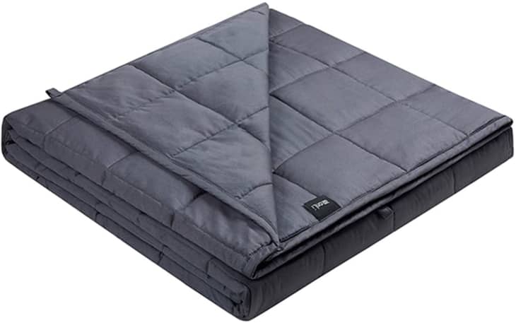 ZonLi 100% Cotton Weighted Blanket at Amazon