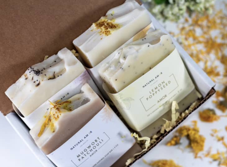 Product Image: Natural Amor All Natural Soap Gift Box, 4 Pack