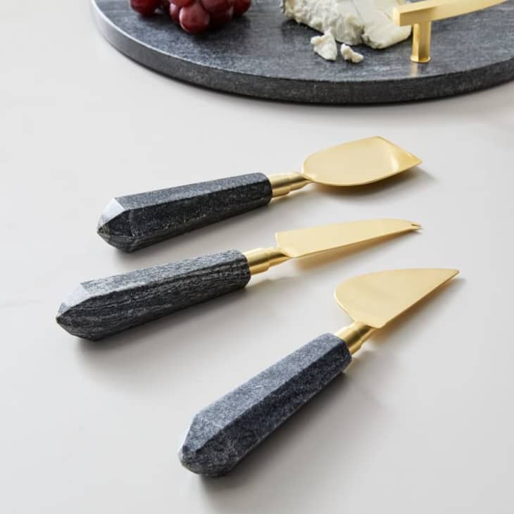 产品形象:黄铜和黑色大理石奶酪刀(一套3把)