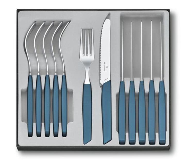 Swiss Modern 4-Inch Table Set (12 Pieces) at Victorinox