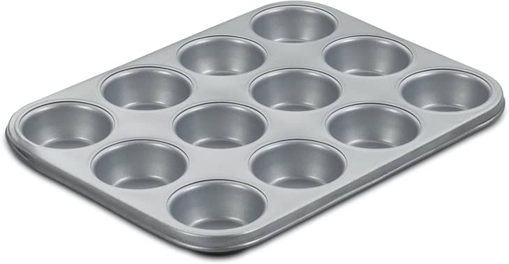 Cuisinart Chef's Classic Nonstick Bakeware 12-Cup Muffin Pan at Amazon