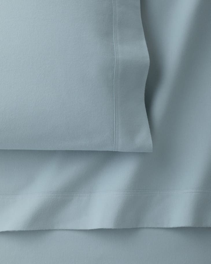 产品形象:舒适的有机棉法兰绒床单