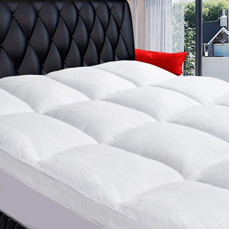 COONP Extra Thick Pillowtop Mattress Topper at Amazon