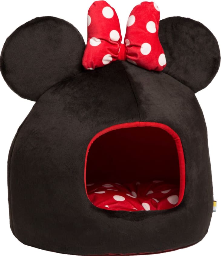 Product Image: Disney Minnie Mouse Covered Cat & Dog Bed