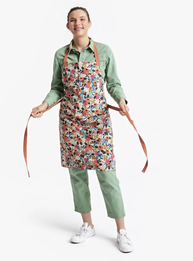 Product Image: Hedley & Bennett x Rifle Paper Co. Aprons