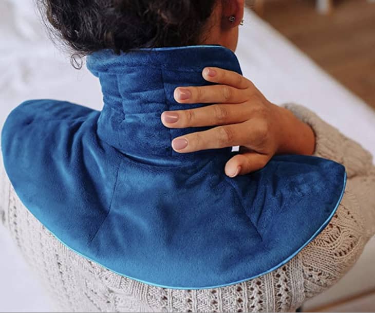 Product Image: GENIANI Microwavable Heating Pad for Neck and Shoulders