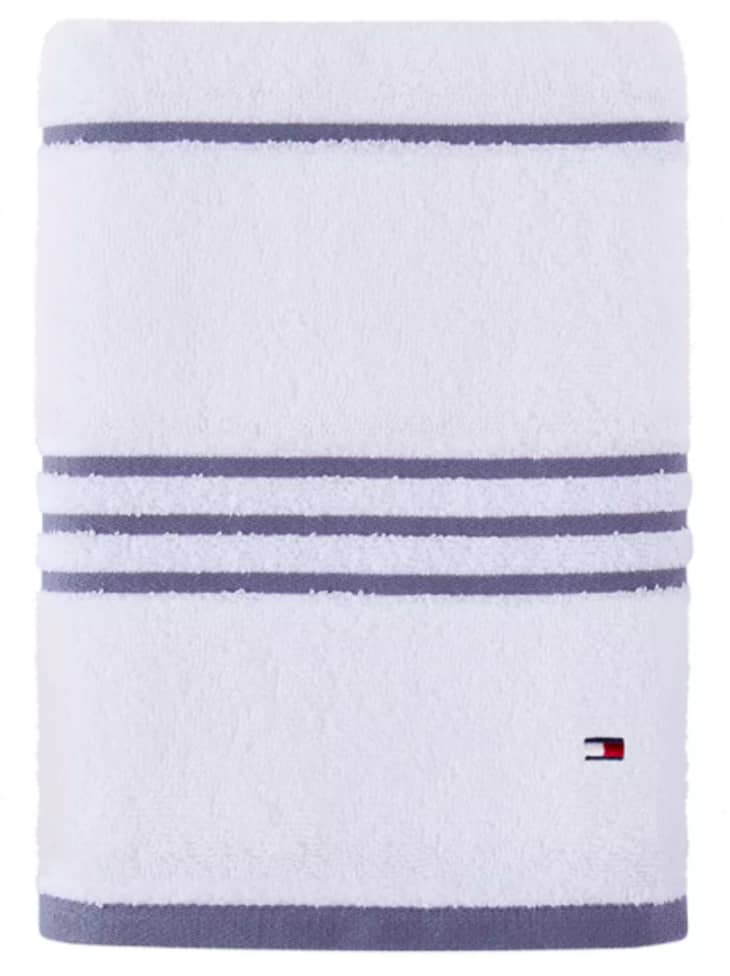 https://cdn.apartmenttherapy.info/image/upload/f_auto,q_auto:eco,w_730/gen-workflow%2Fproduct-database%2FTommy%20Hilfiger%20towels