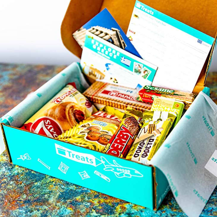 Product Image: Treats International Snack Box Subscription