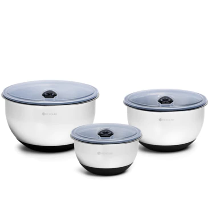 https://cdn.apartmenttherapy.info/image/upload/f_auto,q_auto:eco,w_730/gen-workflow%2Fproduct-database%2FVACUUM_SEAL_STAINLESS_STEEL_MIXING_AND_STORAGE_BOWLS