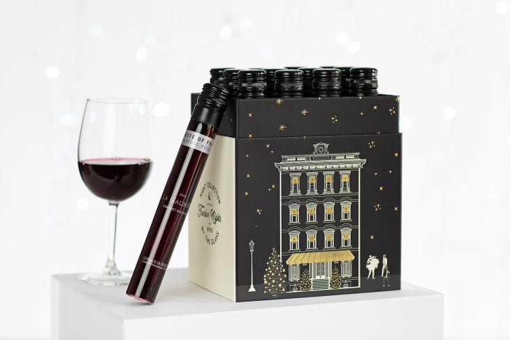 12 Nights of Wine 'Twas the Night Box at Vinebox