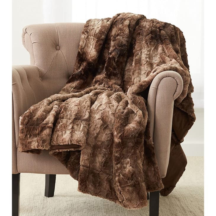 Product Image: Pinzon Faux Fur Blanket