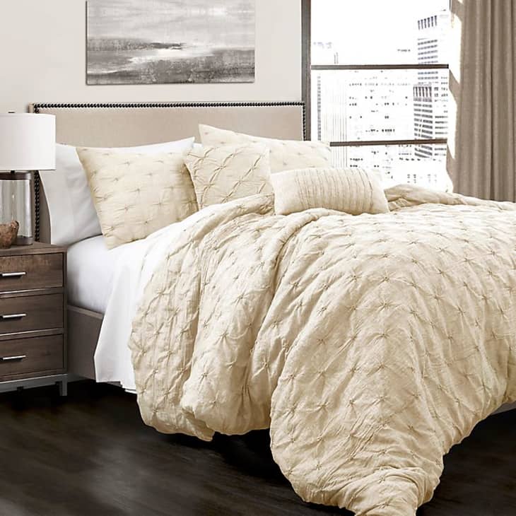 Product Image: Lush Decor Ravello Pintuck 5-Piece King Comforter Set in Ivory