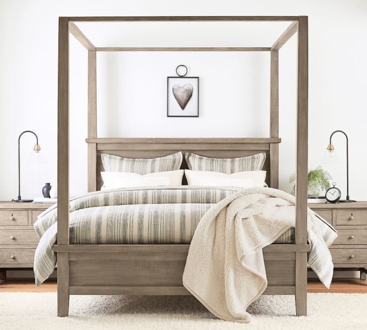 Product Image: Farmhouse Canopy Bed, Queen