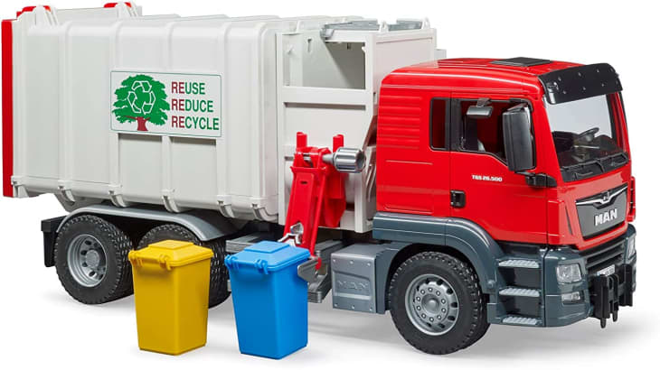 Bruder Toys Side Loading Garbage Truck at Amazon