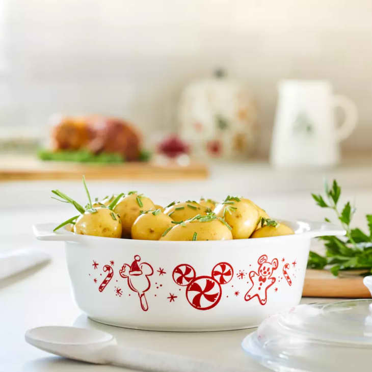 Product Image: Mickey Mouse Christmas Casserole Dish with Lid