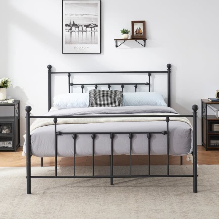 Product Image: VECELO Metal Platform Bed Frame with Headboard