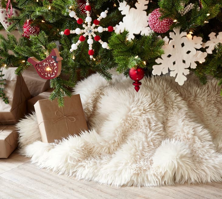 Product Image: Luxe Faux Fur Tree Skirt