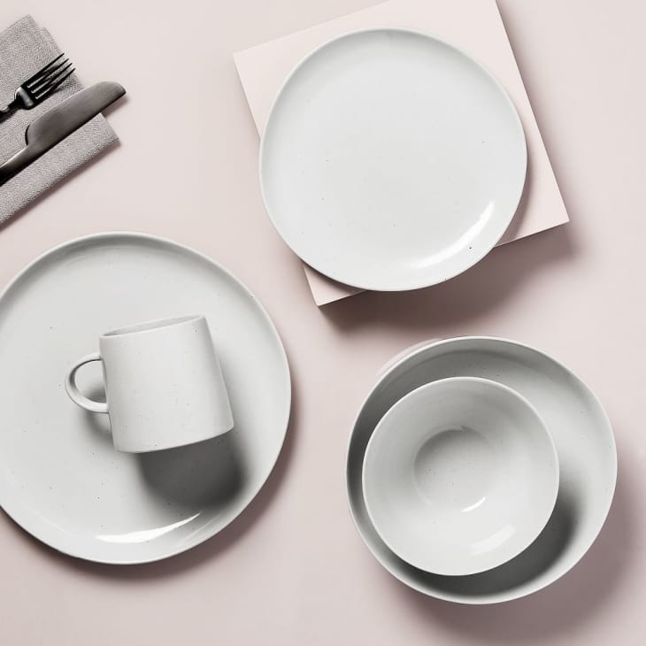 Product Image: Richmond Stoneware Dinner Plate