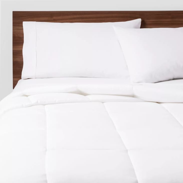 Product Image: Room Essentials All Season Comforter