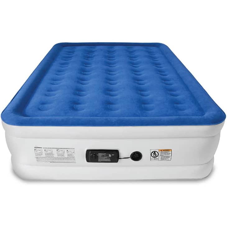 Product Image: SoundAsleep Dream Series Air Mattress with ComfortCoil Technology, 19"