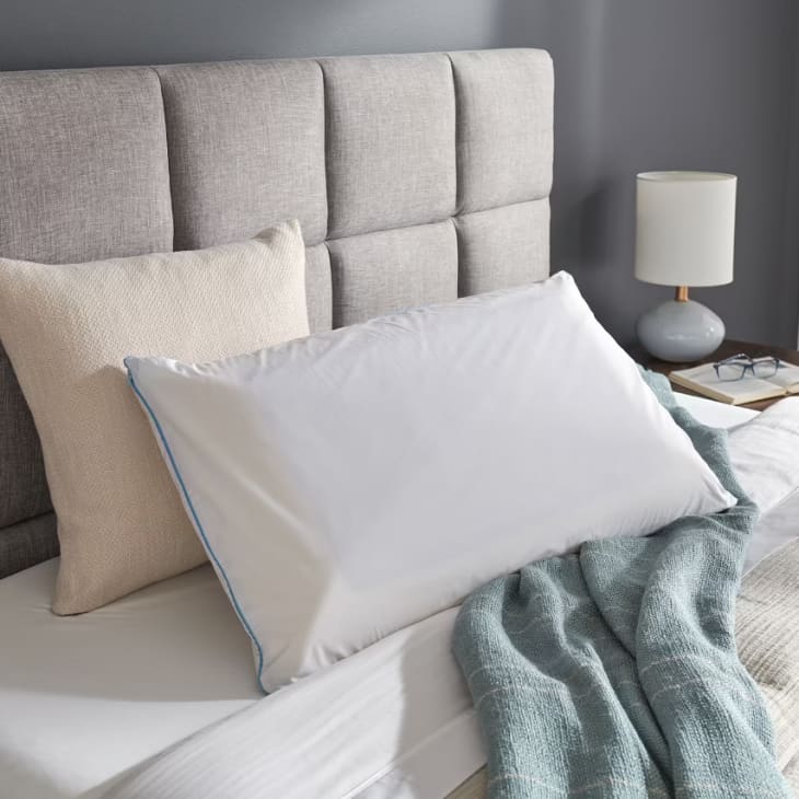 Product Image: TEMPUR-Cloud® Breeze Dual Cooling™ Pillow